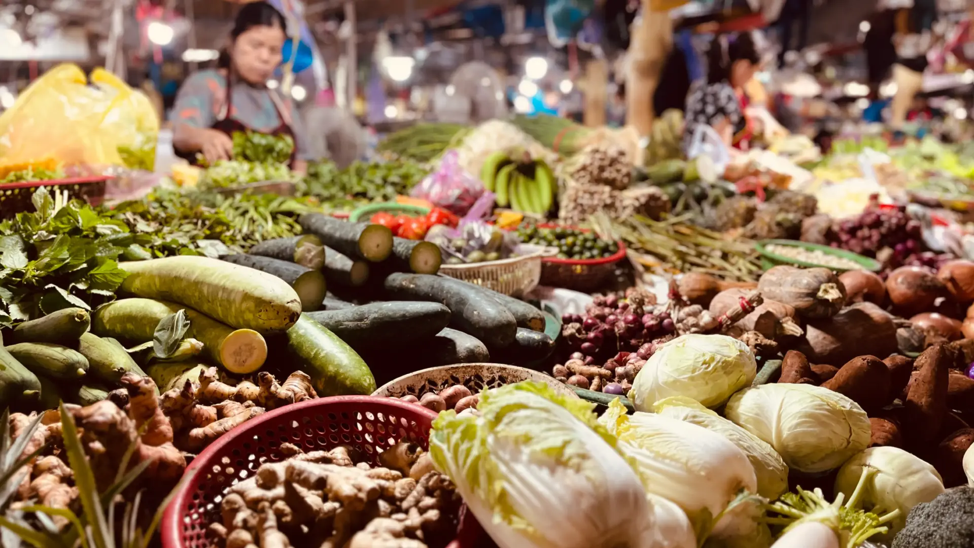 Vietnamese vegetable market